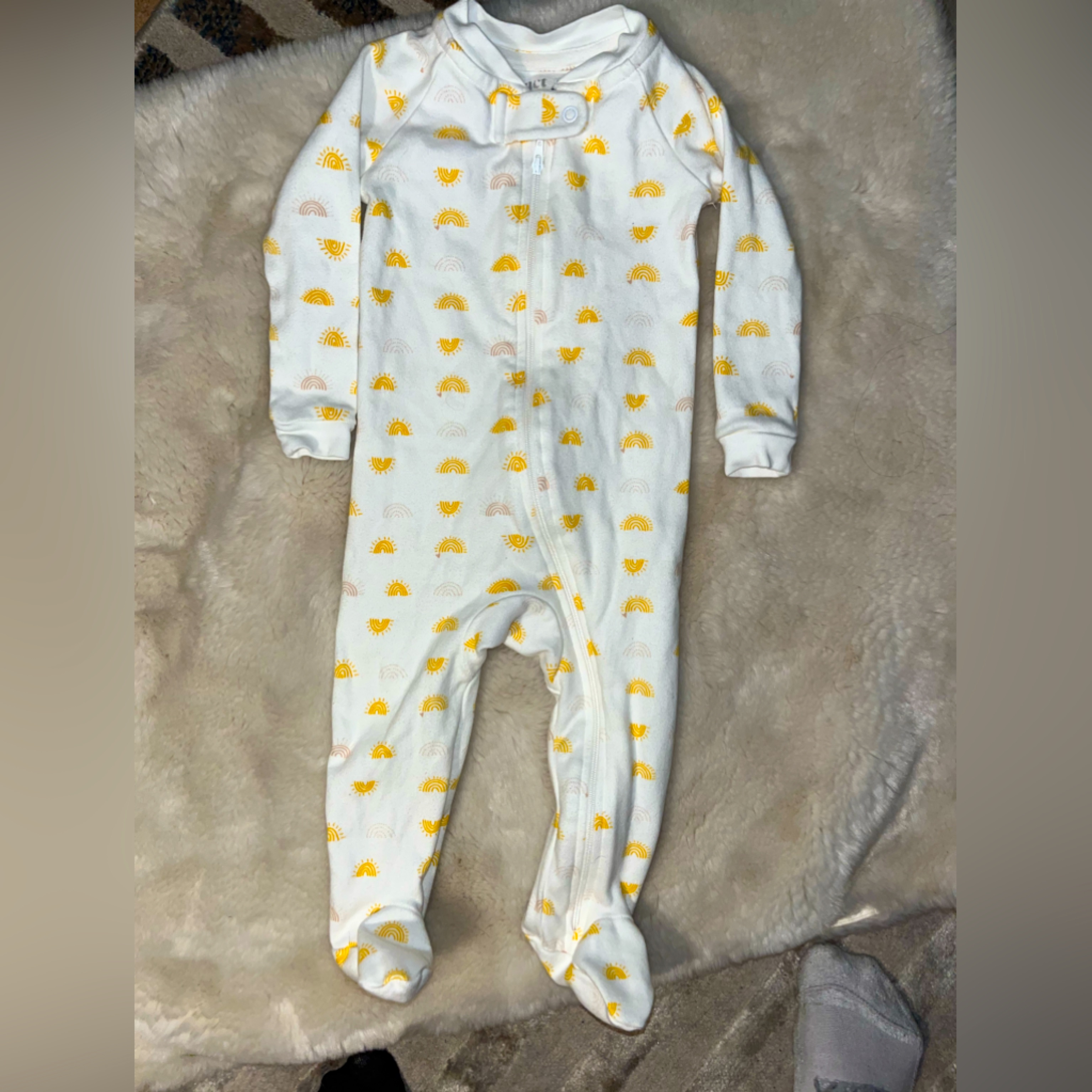 Zip Up Footie Sleeper By Pact 9-12 Months